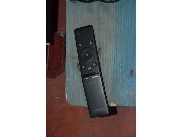 Soundbar samsung hw-s60a (b428) - afbeelding 7 van  8