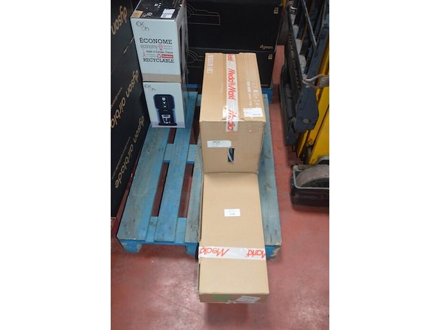 Soundbar samsung q700c met afstandsbediening (b428) - afbeelding 2 van  6