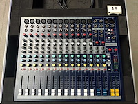 Soundcraft - epm12 - analog mixing console - afbeelding 2 van  4