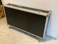 Soundcraft live8 analoge mengtafel - afbeelding 7 van  8