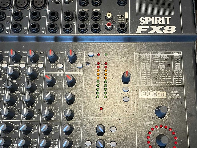 Soundcraft spirit fx8 analoge mengtafel - afbeelding 3 van  5
