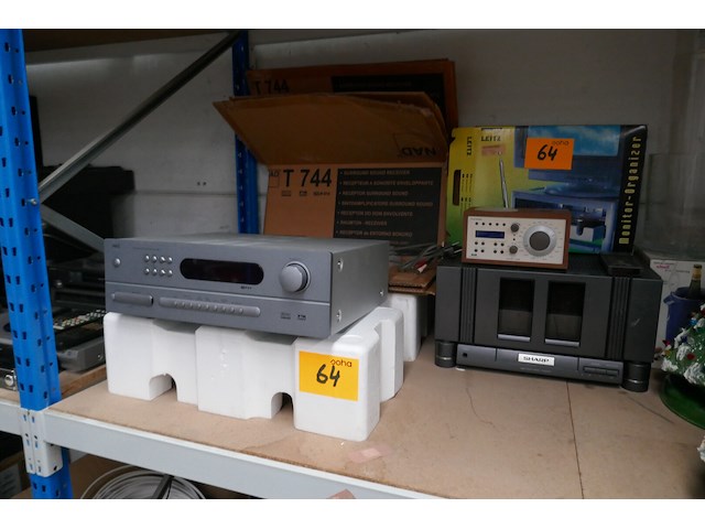 Sourround sound reciever + stereo + dab radio - afbeelding 1 van  7