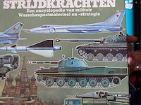 Sovjetstrijdkrachten - afbeelding 1 van  1
