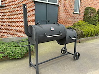 Sow - type medium - smoker - charcoal bbq - afbeelding 8 van  13