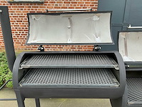 Sow - type medium - smoker - charcoal bbq - afbeelding 12 van  13