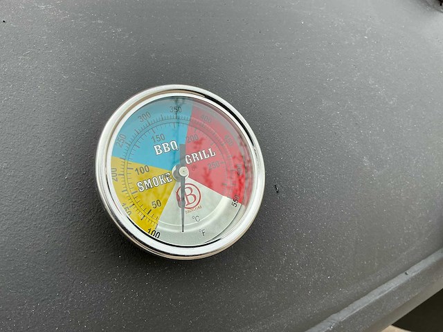 Sow - type medium - smoker - charcoal bbq - afbeelding 4 van  12