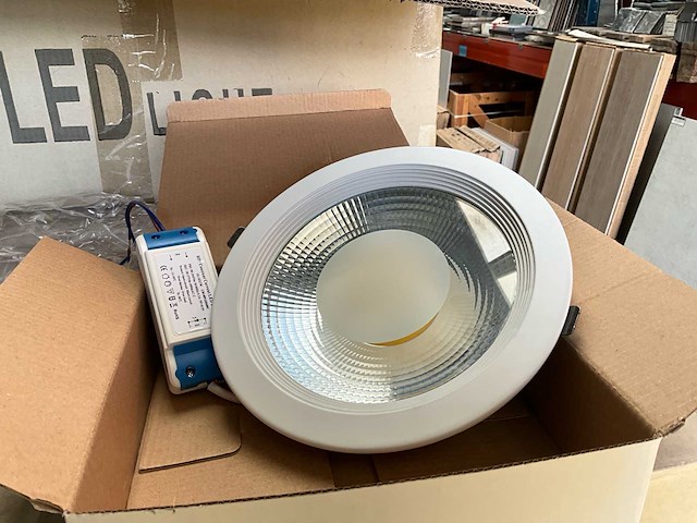 Sowled 220mm 20w 3000k cob-lichtbron (90x) - afbeelding 1 van  9