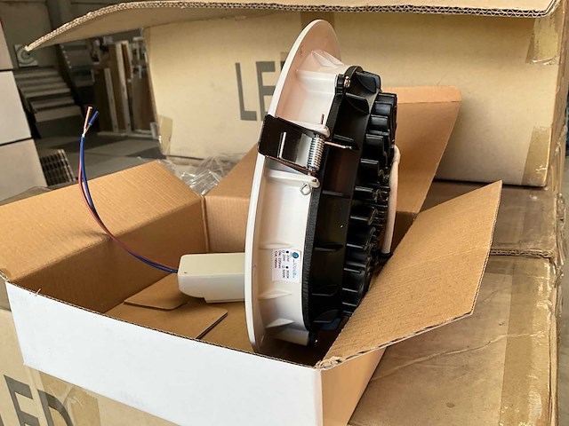 Sowled 220mm 20w 3000k cob-lichtbron (90x) - afbeelding 3 van  9