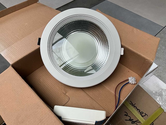 Sowled 245mm 30w 5000k cob lichtbron (34x) - afbeelding 1 van  8