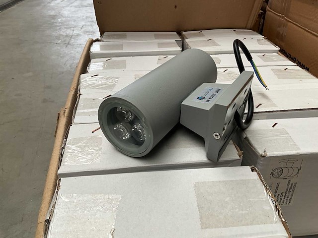 Sowled 2x3 w 3000k lichtbron (153x) - afbeelding 3 van  9