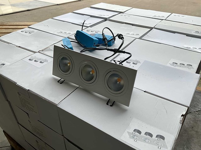 Sowled 3x6w 3000 k cob lichtbron (76x) - afbeelding 1 van  8