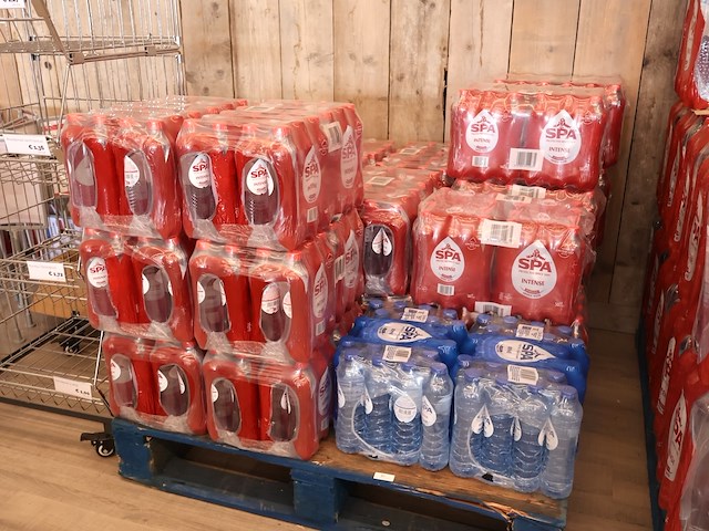 Spa intense 24x0,5l (plm 24) vervallen - afbeelding 1 van  6