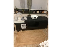 Spa / wellnessbehandelingstafel met stoomunit