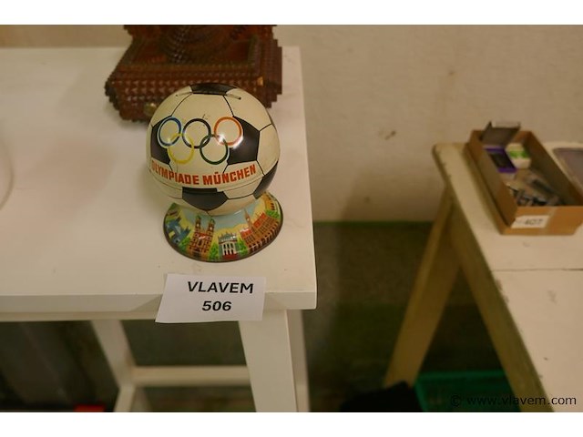 Spaarpotje in blik - afbeelding 1 van  1