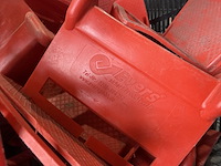 Spanband hoekbescherming rood - afbeelding 2 van  2