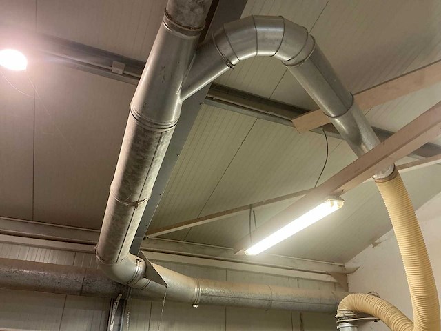 Spanex filter afzuiginstallatie met afzuigbuizen - afbeelding 13 van  13