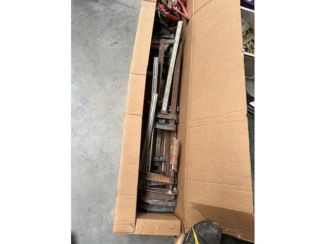 Spanvijzen - various contractor materials - afbeelding 1 van  2