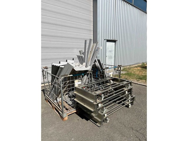 Spare part grey retail shelving - shop racking - afbeelding 1 van  4