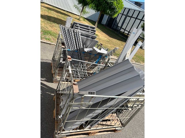 Spare part grey retail shelving - shop racking - afbeelding 2 van  4