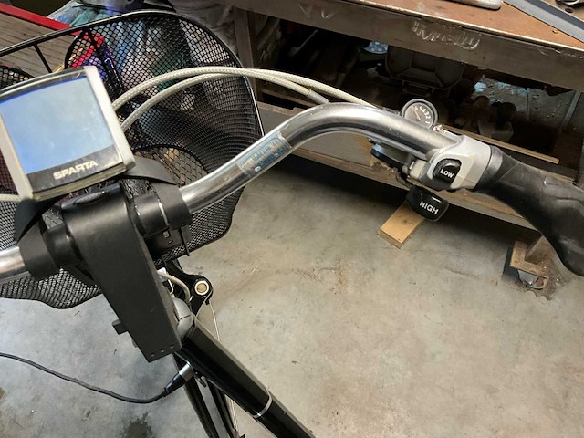 Sparta ion blackline electrische damesfiets - lage instap - inclusief laadkabel - afbeelding 9 van  23