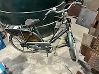 Spartant damesfiets met brandstofmotor - afbeelding 2 van  5