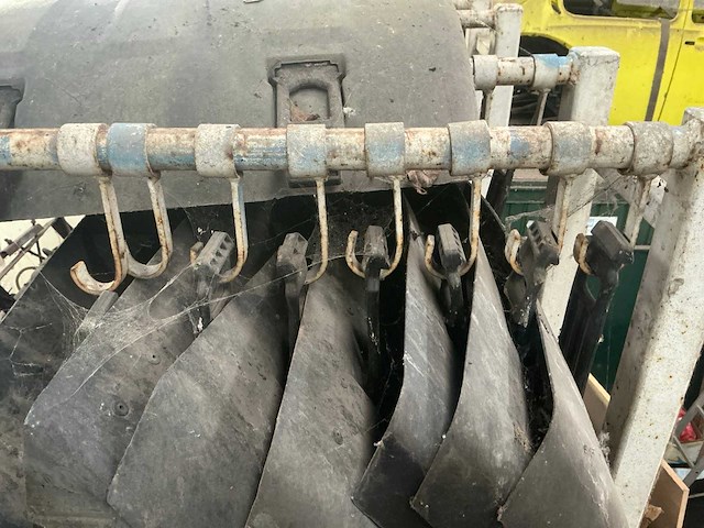 Spatbord vrachtwagen trekker (12x) - afbeelding 3 van  3