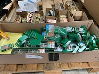 Spax, mack divers materiaal - afbeelding 2 van  7
