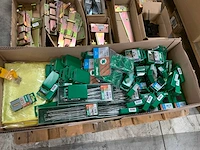 Spax, mack divers materiaal - afbeelding 7 van  7
