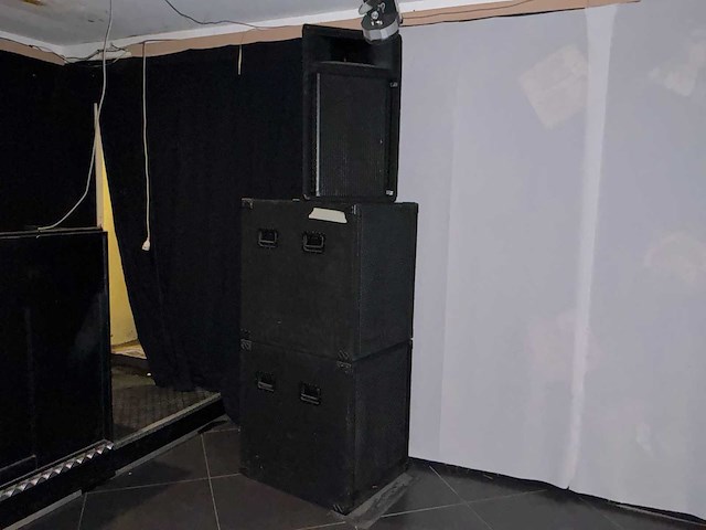 Speaker - afbeelding 1 van  4