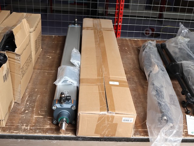 Speakerstand (x2) - afbeelding 1 van  4