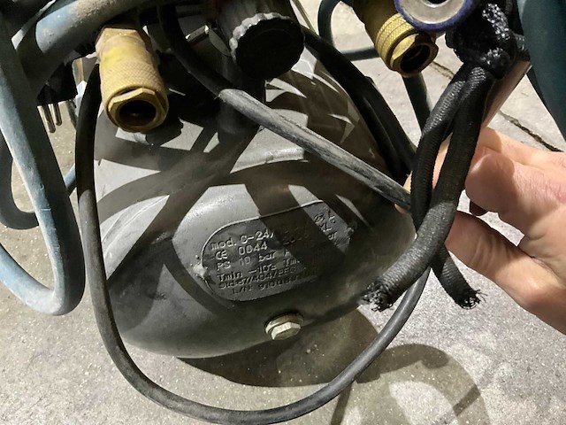 Specair hi275/25 luchtcompressor - afbeelding 3 van  3