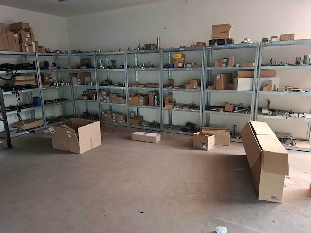 Special tools (300x) - afbeelding 1 van  12