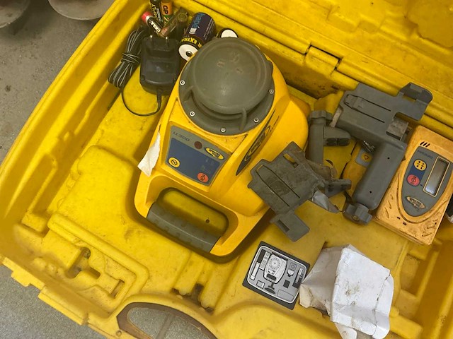 Spectra ll300 bouwlaser - afbeelding 4 van  7