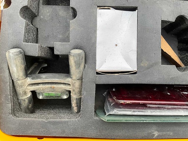 Spectra precision dg613 rioollaser - afbeelding 4 van  8