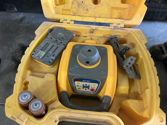 Spectra precision hv101 bouwlaser - afbeelding 1 van  3