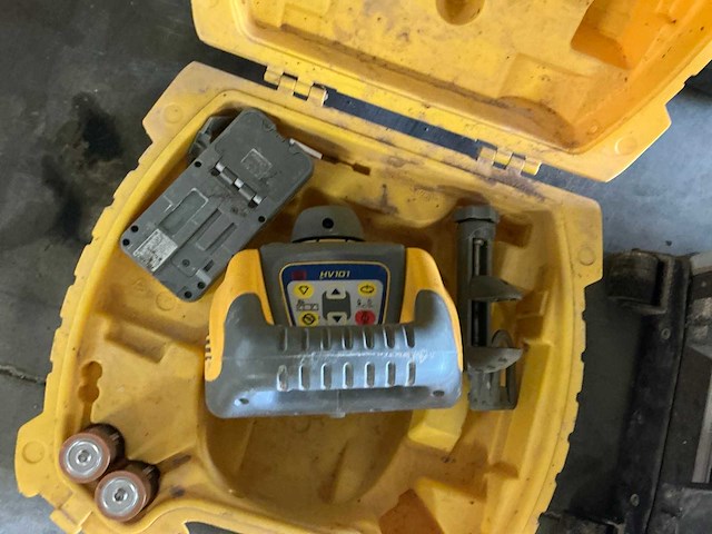 Spectra precision hv101 bouwlaser - afbeelding 2 van  3