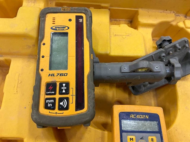 Spectra precision hv302 bouwlaser - afbeelding 5 van  8