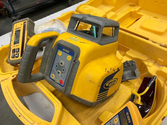 Spectra precision hv302 bouwlaser - afbeelding 2 van  8