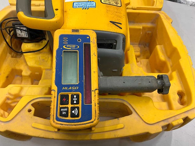 Spectra precision ll300s bouwlaser - afbeelding 6 van  7