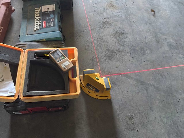 Spectrum l6e bouwlaser hoeklaser - afbeelding 1 van  5