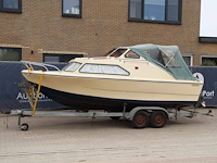 Speedboot beekman 580 orient benzine 50pk met trailer (marge) - afbeelding 1 van  1