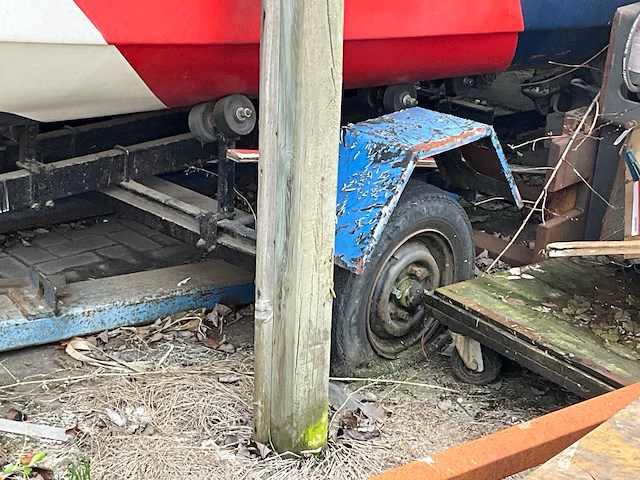 Speedboot op trailer - afbeelding 6 van  6