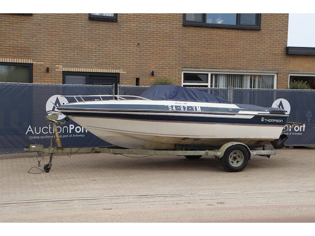 Speedboot thompson cutlass 190 benzine 1988 met trailer (marge) - afbeelding 1 van  1