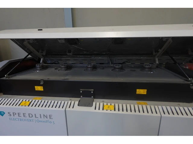 Speedline electrovert ( reflow-soldeeroven ) - afbeelding 2 van  9