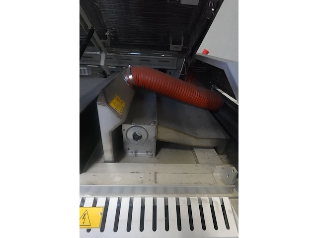 Speedline electrovert ( reflow-soldeeroven ) - afbeelding 3 van  9