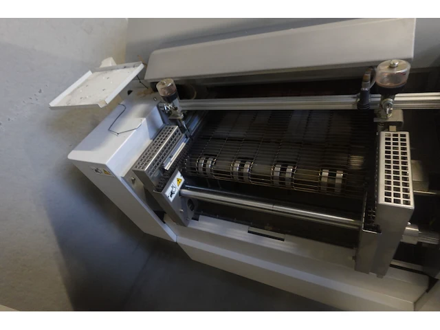 Speedline electrovert ( reflow-soldeeroven ) - afbeelding 4 van  9