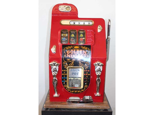 Mills - golden nugget - speelautomaat - afbeelding 1 van  4