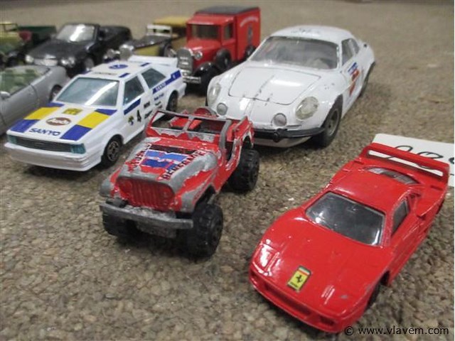 Speelgoed auto's - afbeelding 3 van  3