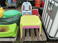 Speeltoestel- 3 x schuifaf + kinder tuinset enz - afbeelding 2 van  4