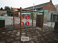 Speeltoestel met houten frame - afbeelding 1 van  9